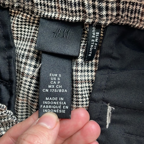 H&M Plaid Academia Stretchy Waistband Pants US S - Picture 3 of 3